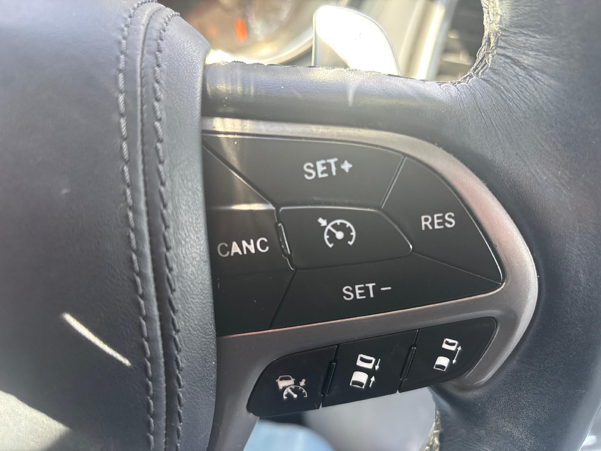 2017 Jeep Grand Cherokee Summit