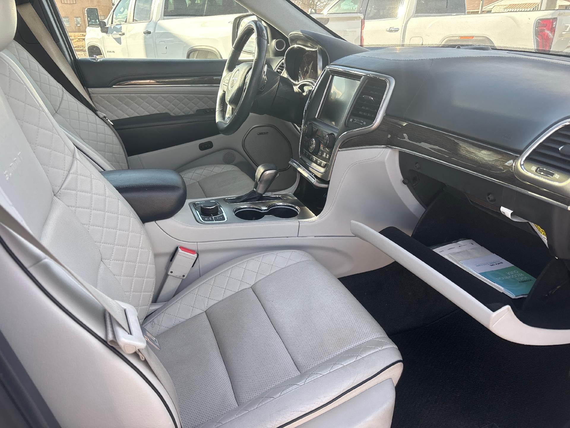 2017 Jeep Grand Cherokee Summit