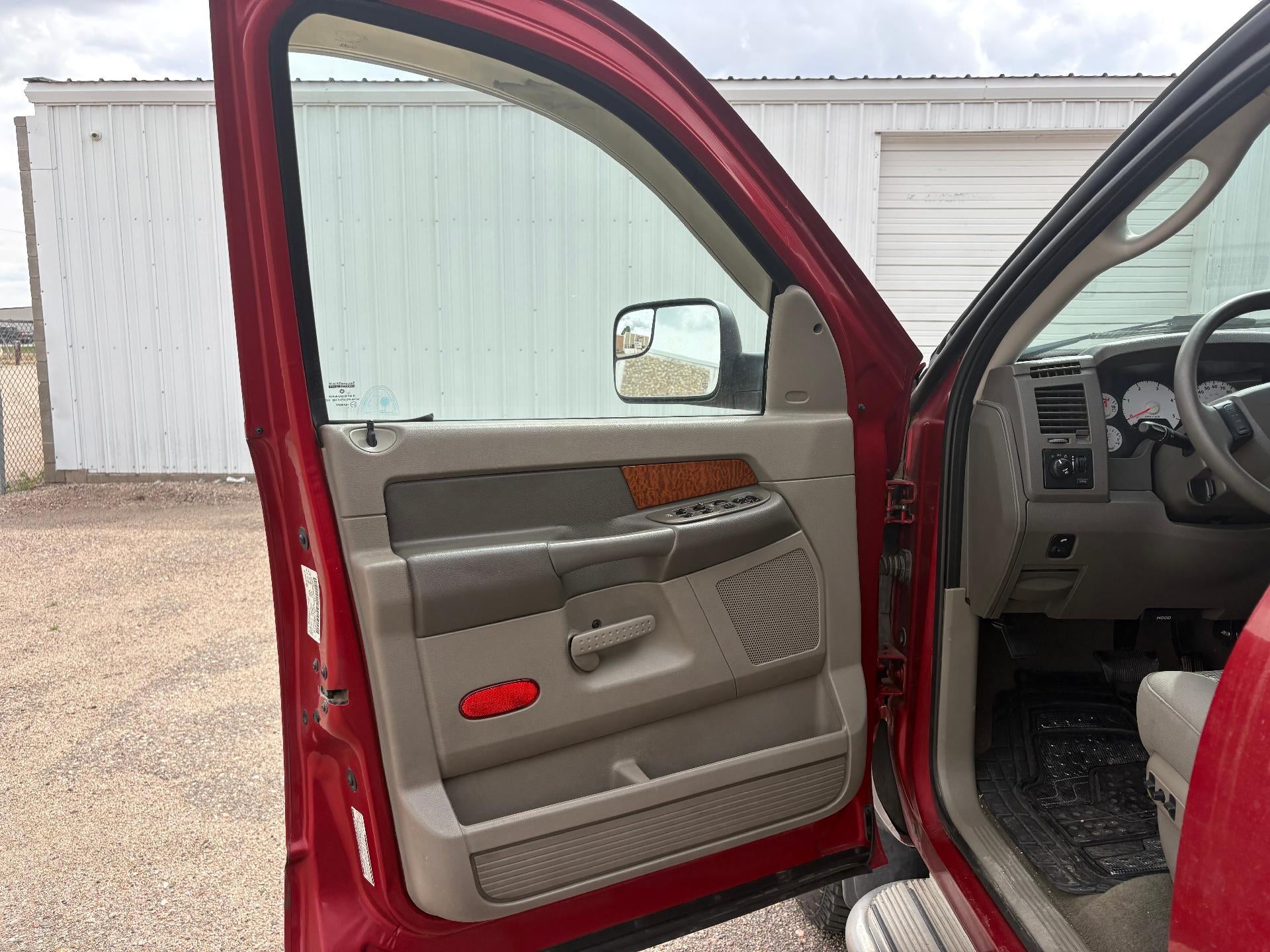 2006 Dodge Ram 2500 SLT