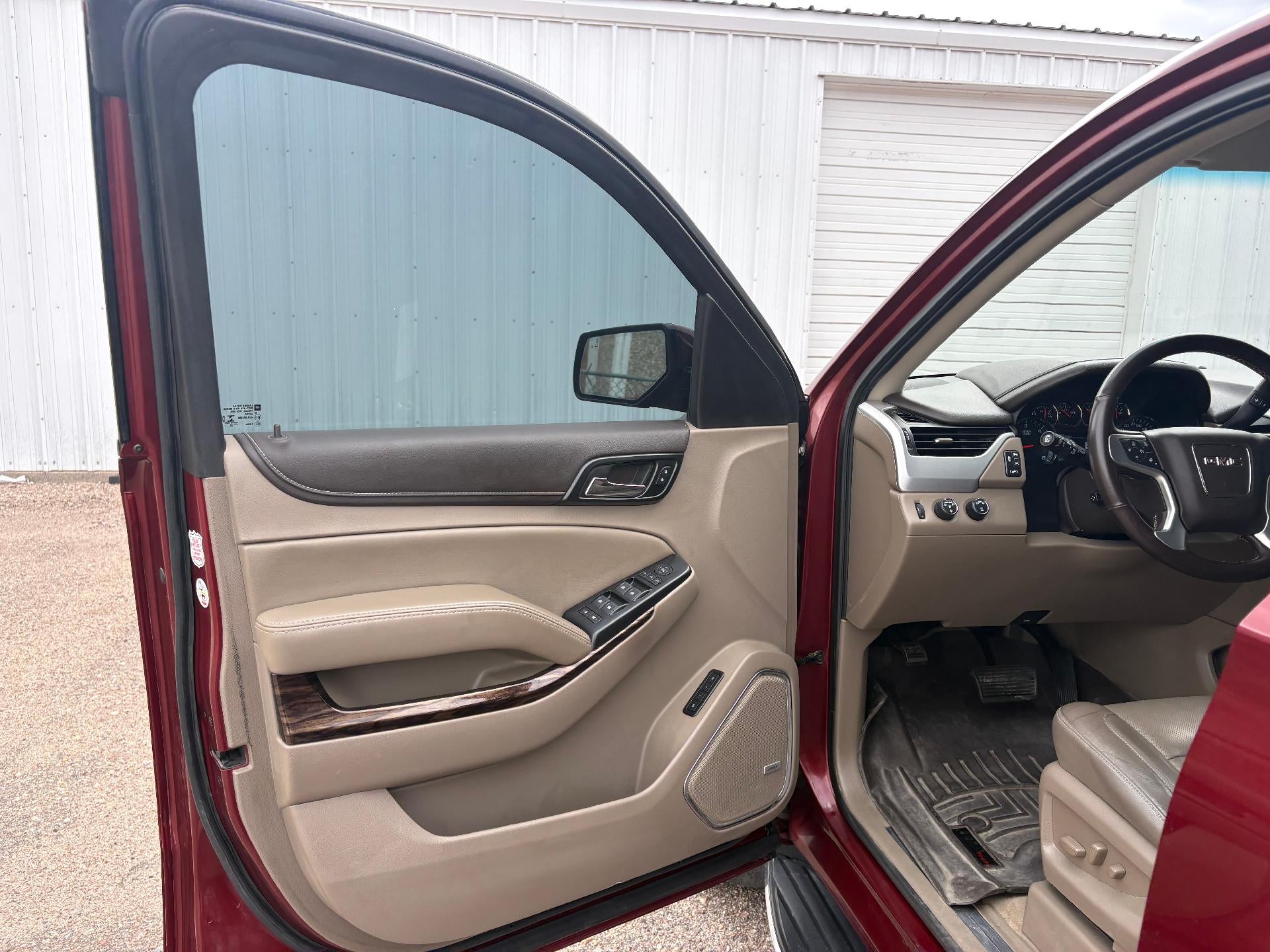 2020 GMC Yukon XL SLT