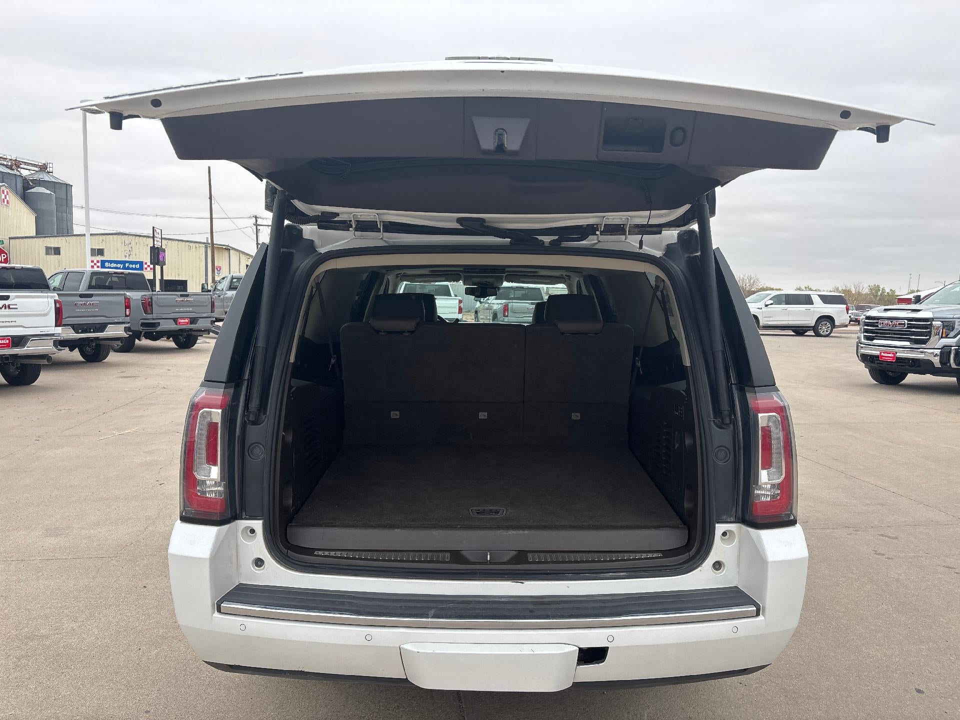 2020 GMC Yukon XL Denali
