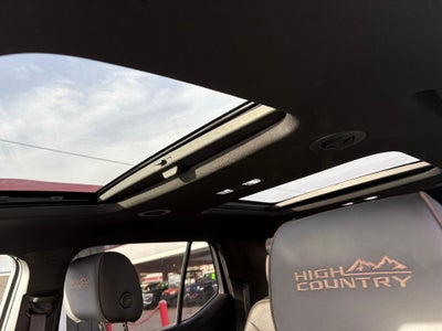2023 Chevrolet Traverse High Country