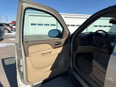 2014 Chevrolet Suburban LTZ