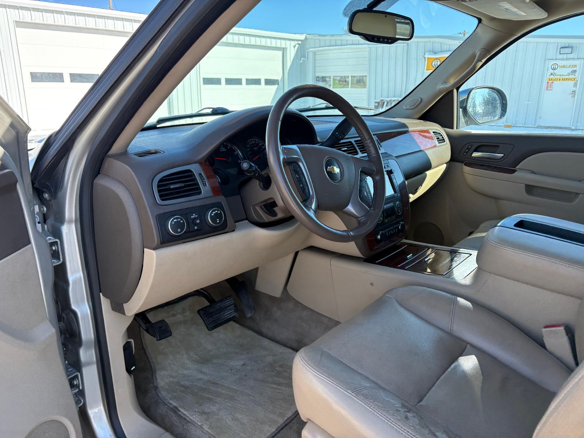 2014 Chevrolet Suburban LTZ