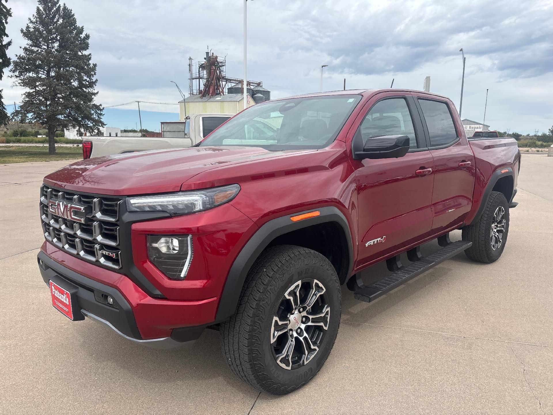 2025 GMC Canyon AT4