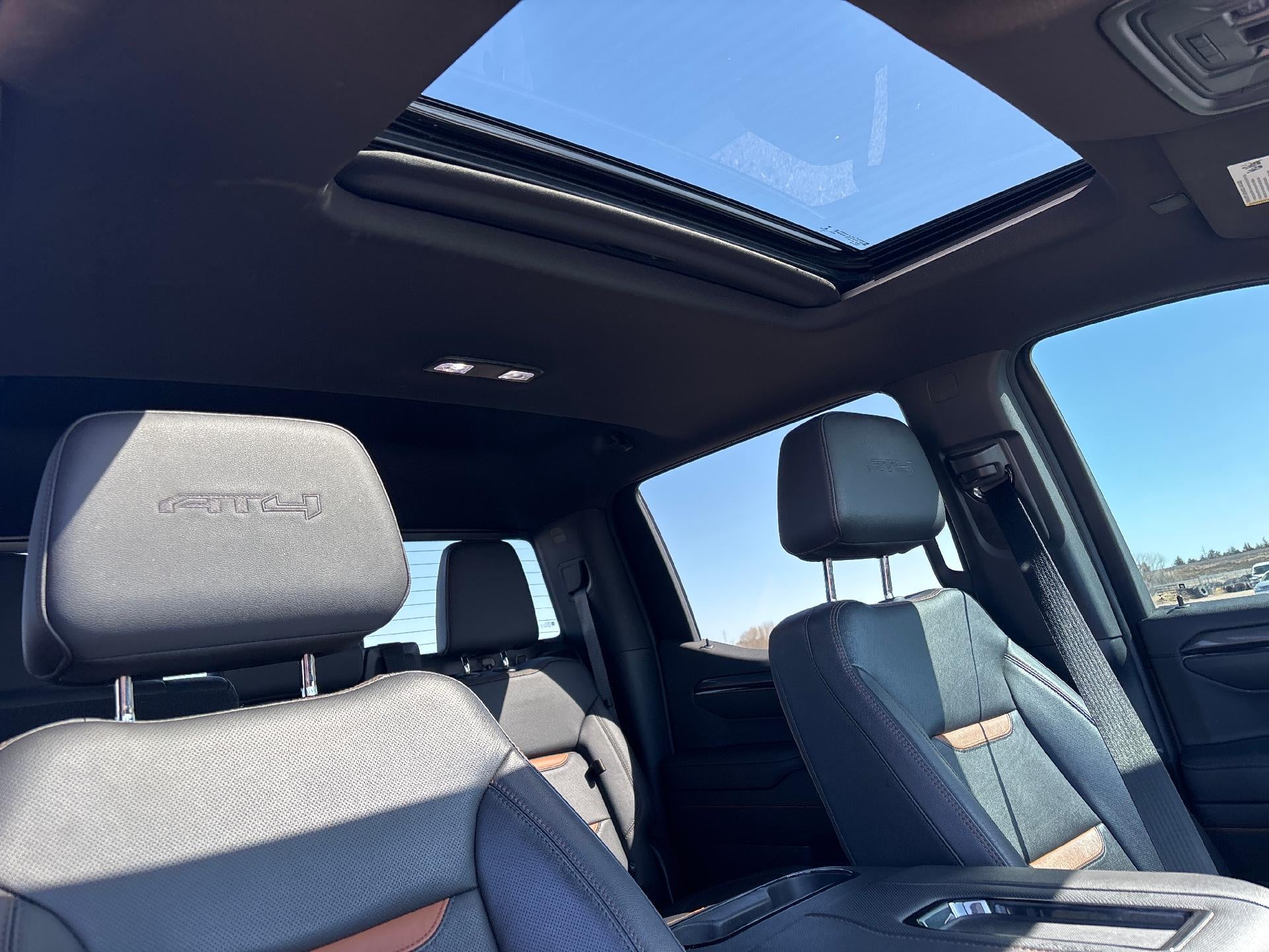 2022 GMC Sierra 1500 AT4