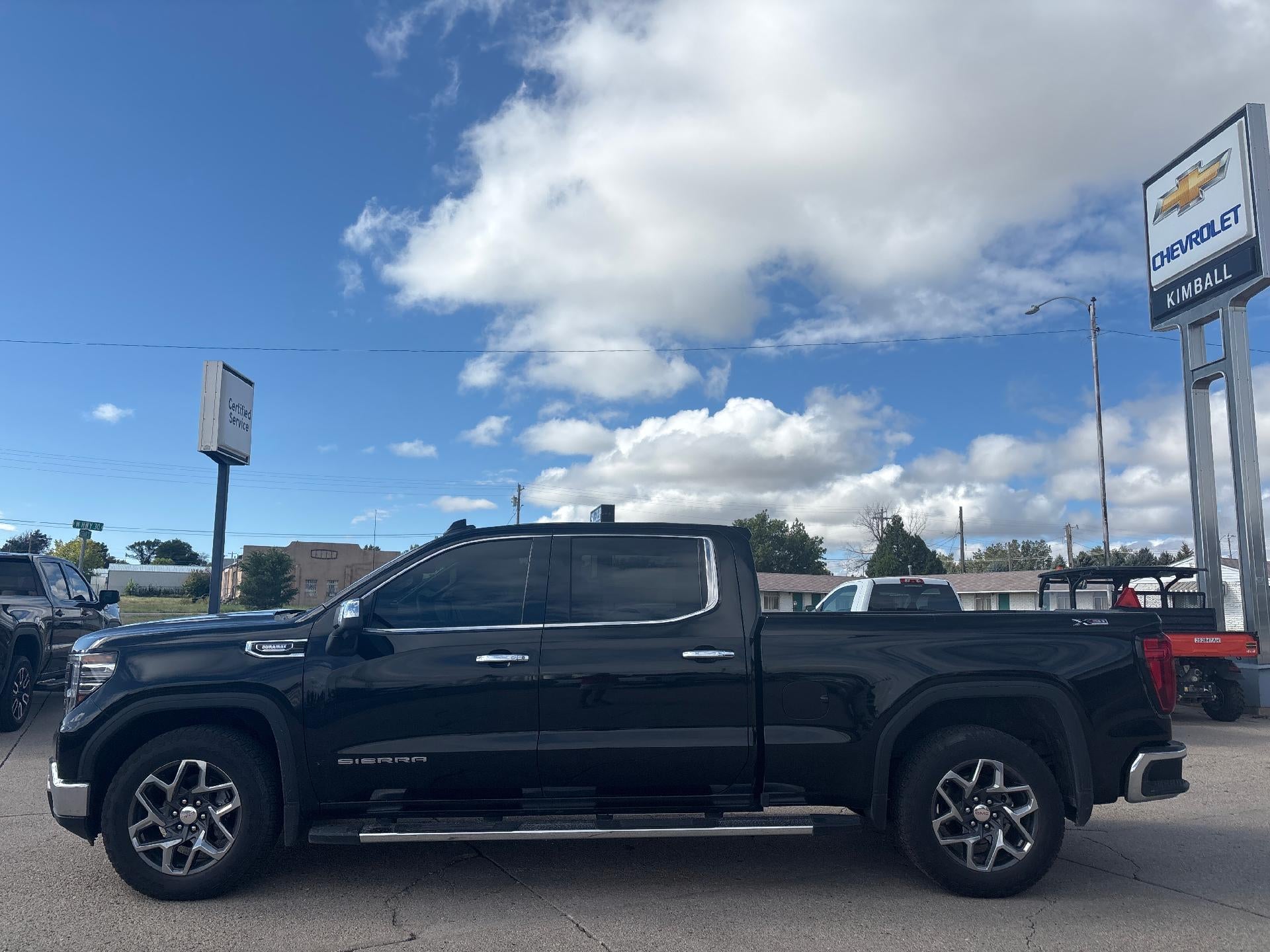 2024 GMC Sierra 1500 SLT
