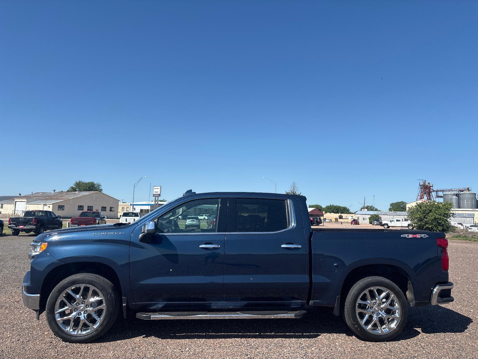 2023 Chevrolet Silverado 1500 LTZ