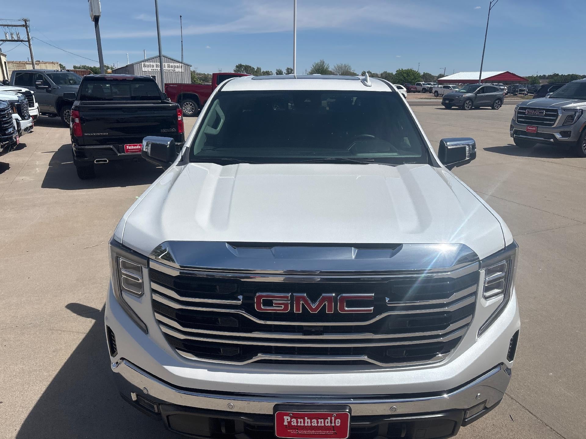 2025 GMC Sierra 1500 SLT