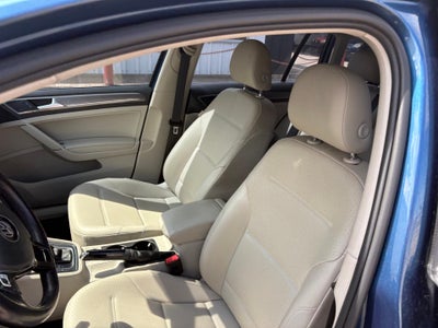2019 Volkswagen Golf Alltrack S