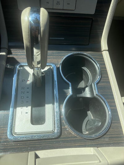 2007 Lincoln Navigator Base