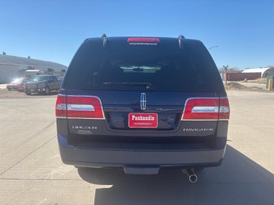 2007 Lincoln Navigator Base