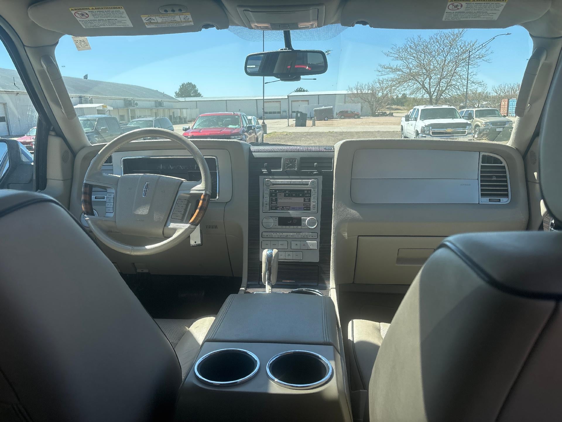 2007 Lincoln Navigator Base