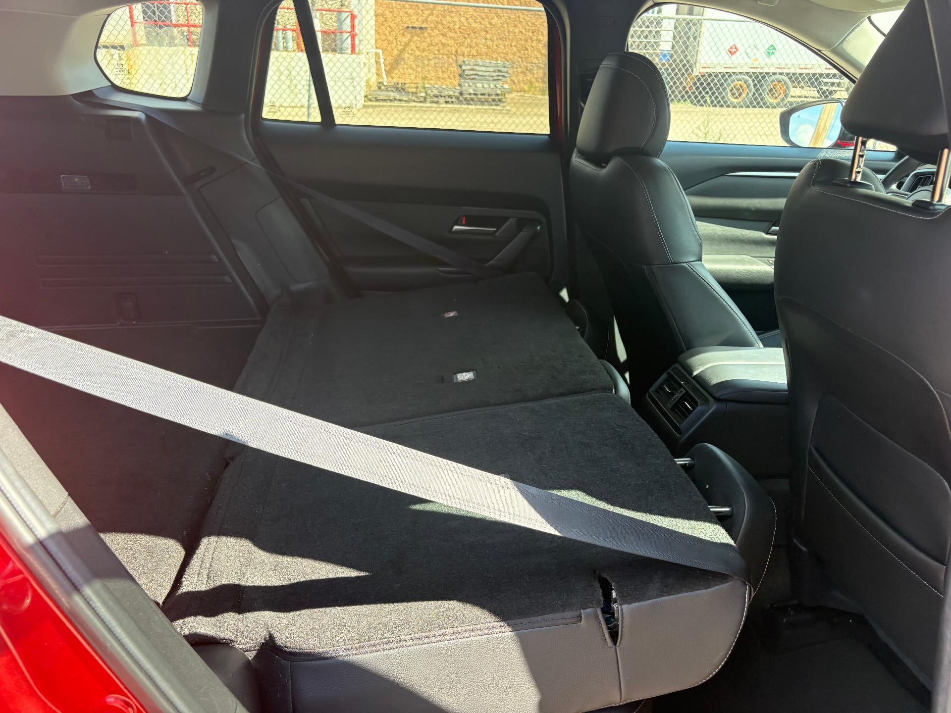 2025 Mazda Mazda CX-50 2.5 S Preferred Package