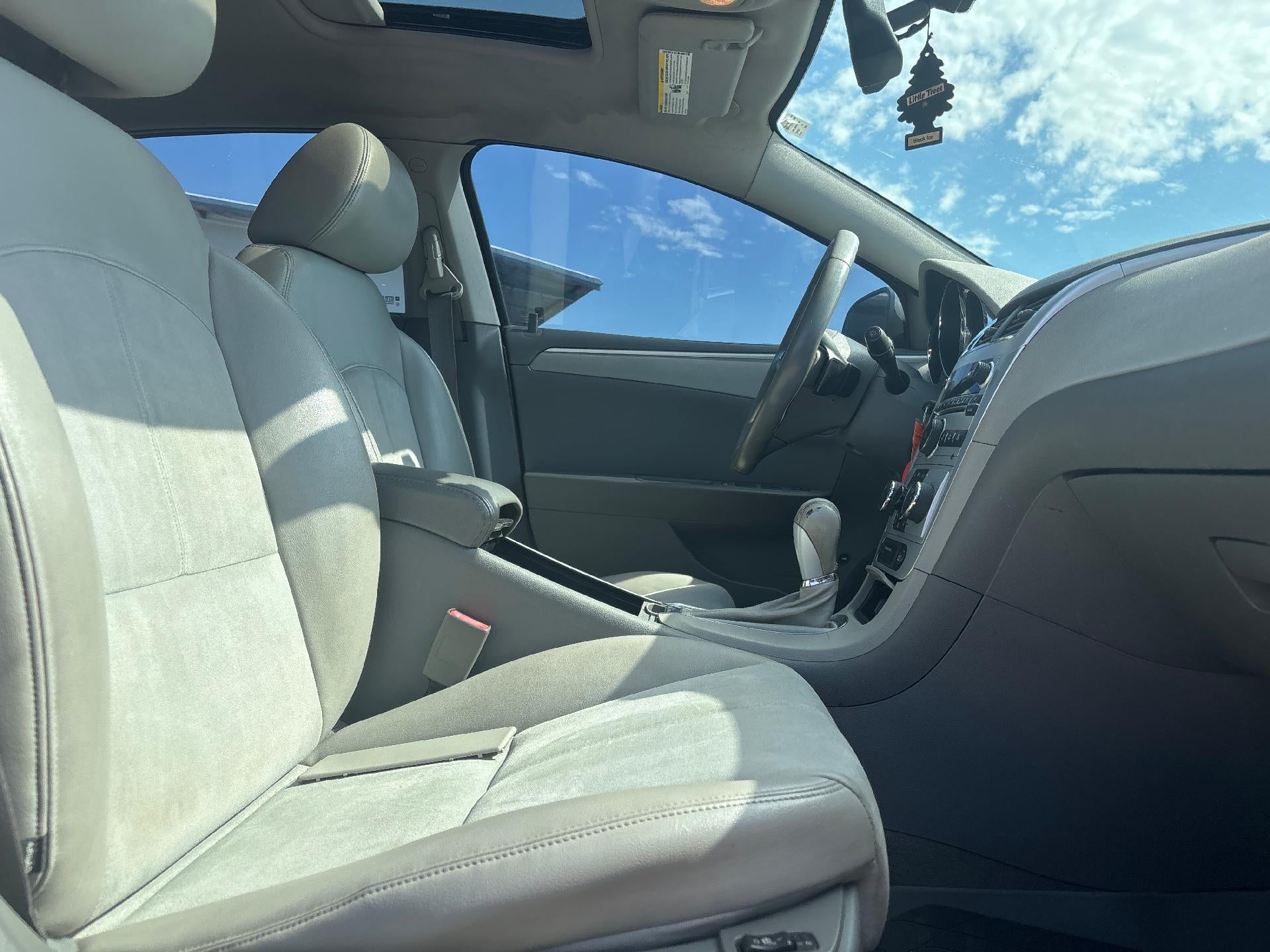 2010 Chevrolet Malibu LT w/2LT