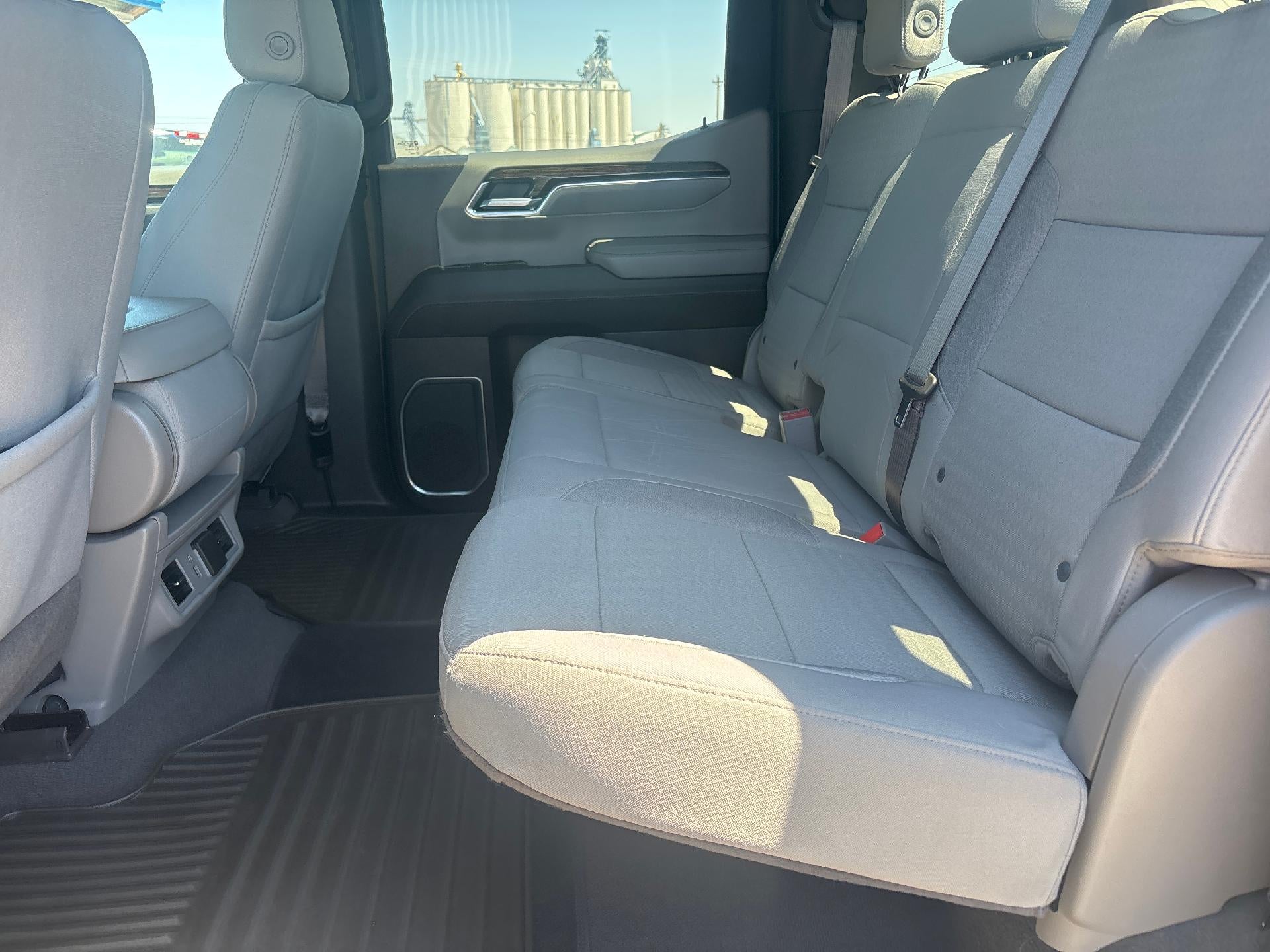 2023 GMC Sierra 1500 SLE